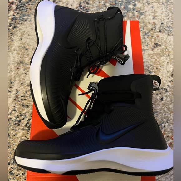 Nike Binzie Black Waterproof Sport Rain Boots Kids Youth Girls - Picture 10 of 12